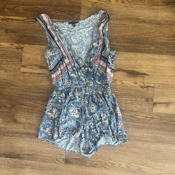 🔥5 for $15🔥 - American Eagle Romper - Picture 3 of 4